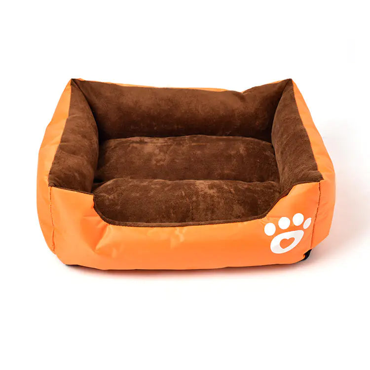 Comfortable Cotton Wool Pet Cage for Soft Relaxation